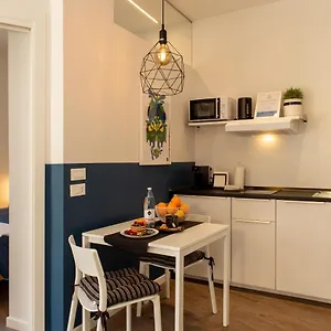 Augusto One-room - Center - Corso51 Affittacamere